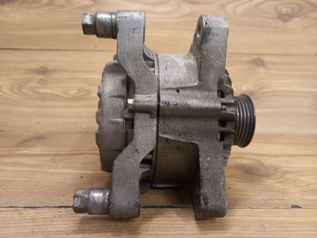 bontott FORD FUSION Generátor