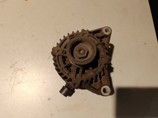 bontott FORD FUSION Generátor