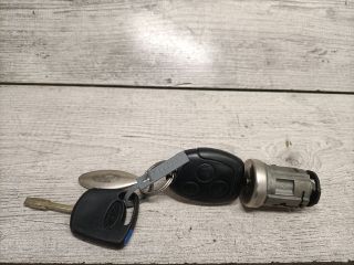 bontott FORD FUSION Gyújtáskapcsoló