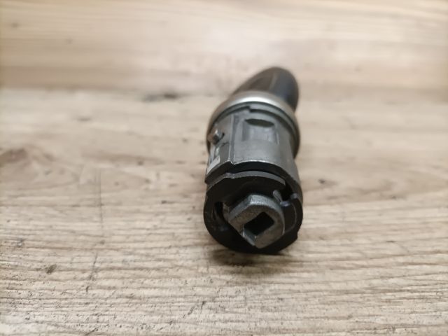 bontott FORD FUSION Gyújtáskapcsoló