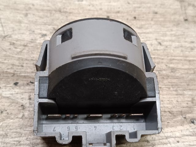 bontott FORD FUSION Gyújtáskapcsoló