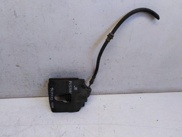 bontott FORD FUSION Jobb első Féknyereg Munkahengerrel