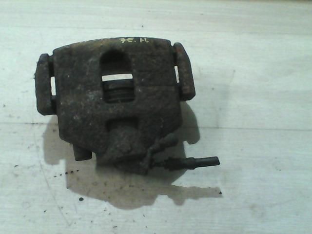 bontott FORD FUSION Jobb első Féknyereg Munkahengerrel