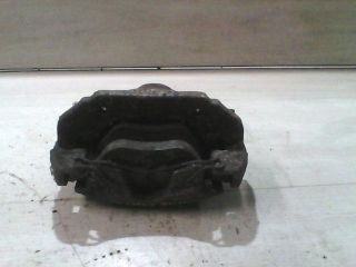 bontott FORD FUSION Jobb első Féknyereg Munkahengerrel