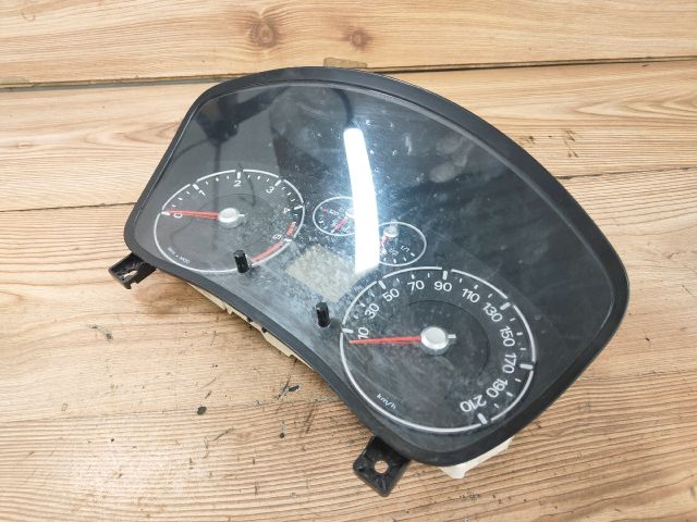 bontott FORD FUSION Kilométeróra