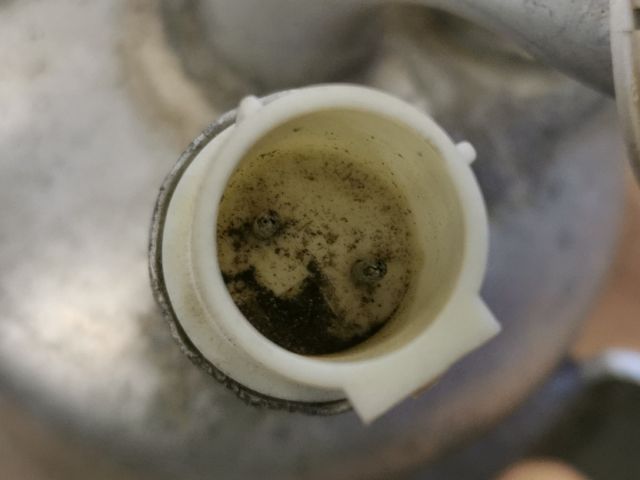 bontott FORD FUSION Klíma Cső