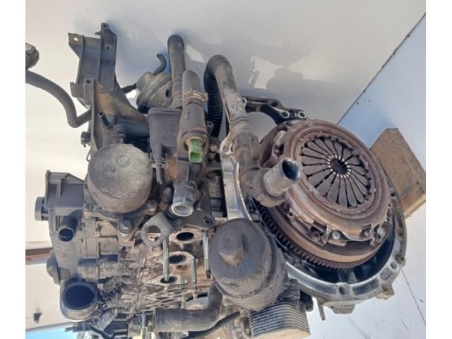 bontott FORD FUSION Motor (Fűzött blokk hengerfejjel)