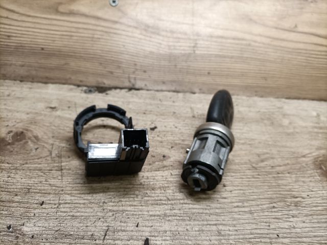 bontott FORD FUSION Motorvezérlő