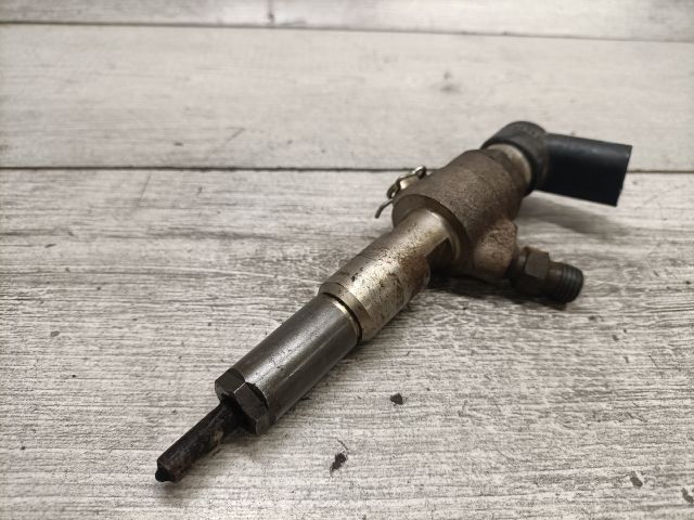 bontott FORD FUSION Porlasztó (1 db)