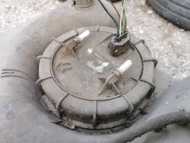 bontott FORD FUSION Üzemanyagszint Jeladó