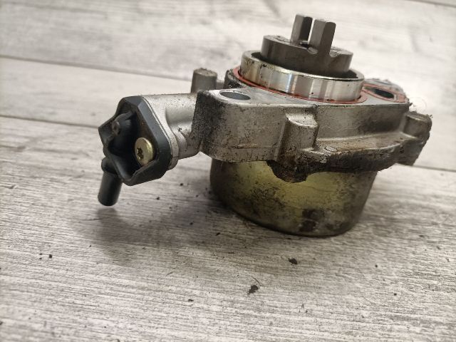 bontott FORD FUSION Vákumpumpa