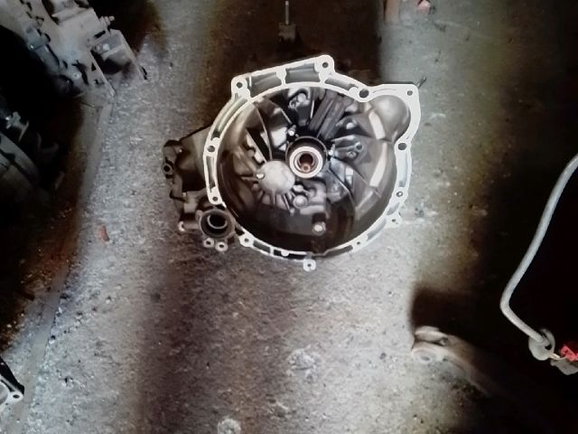 bontott FORD FUSION Váltó (Mechanikus)