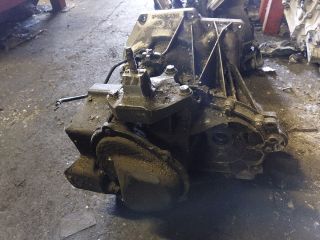 bontott FORD FUSION Váltó (Mechanikus)