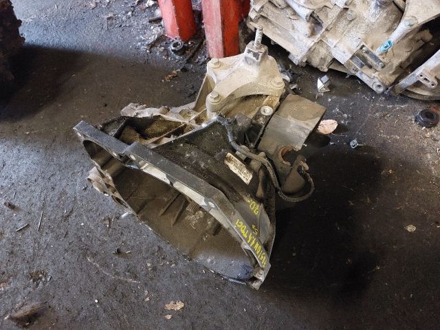 bontott FORD FUSION Váltó (Mechanikus)