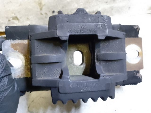 bontott FORD FUSION Váltó Tartó Bak (Pozíciófüggetlen)