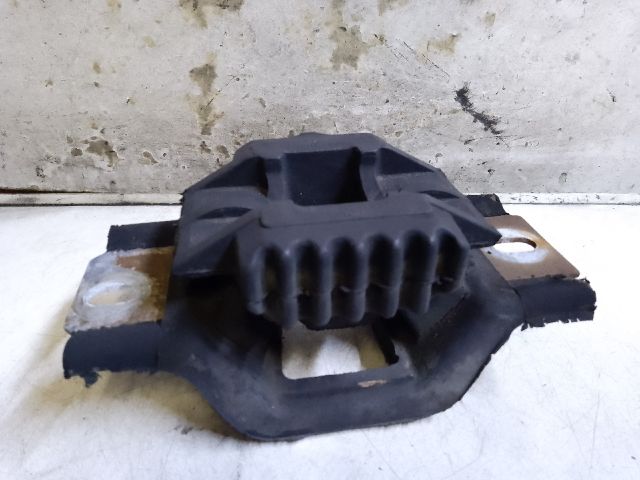 bontott FORD FUSION Váltó Tartó Bak (Pozíciófüggetlen)