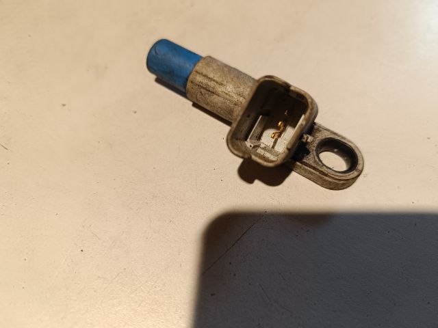 bontott FORD FUSION Vezérműtengely Fordulatszám Jeladó