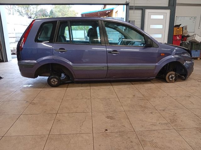 bontott FORD FUSION Vízcső