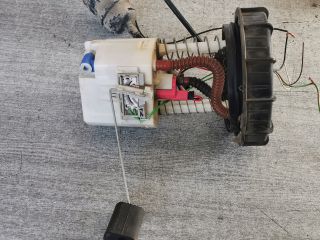 bontott FORD FUSION Üzemanyag Szivattyú