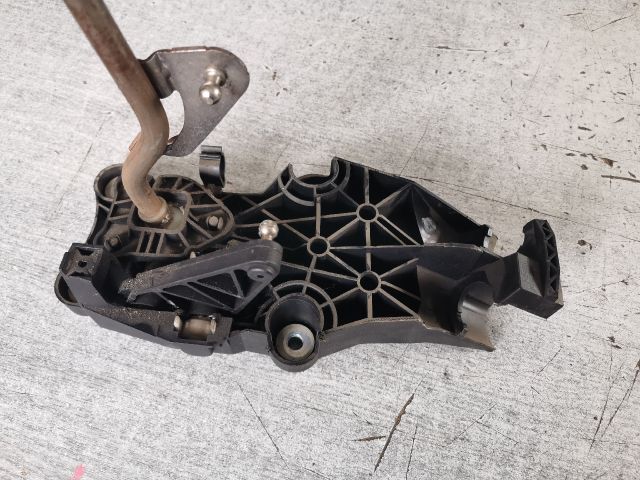 bontott FORD FUSION Váltó Kulissza