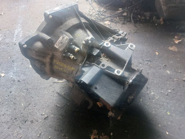 bontott FORD FUSION Váltó (Mechanikus)