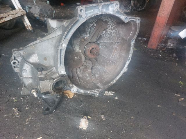 bontott FORD FUSION Váltó (Mechanikus)