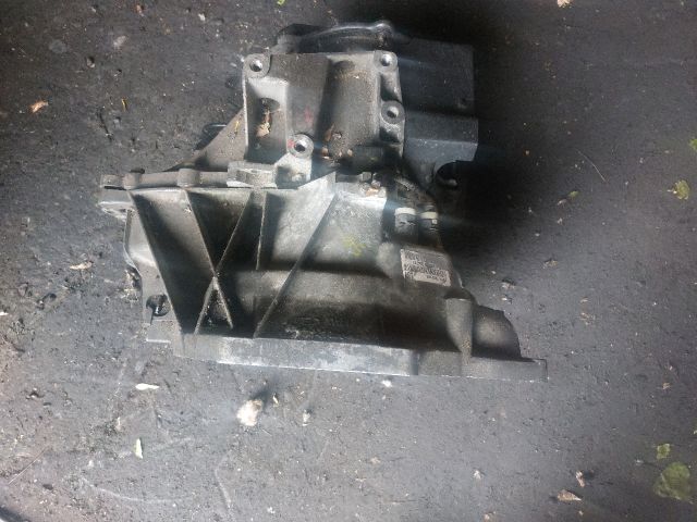 bontott FORD FUSION Váltó (Mechanikus)