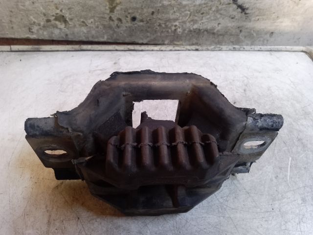 bontott FORD FUSION Váltó Tartó Bak (Pozíciófüggetlen)