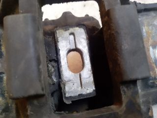 bontott FORD FUSION Váltó Tartó Bak (Pozíciófüggetlen)