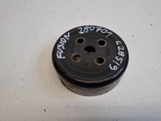 bontott FORD FUSION Vízpumpa Szíjtárcsa