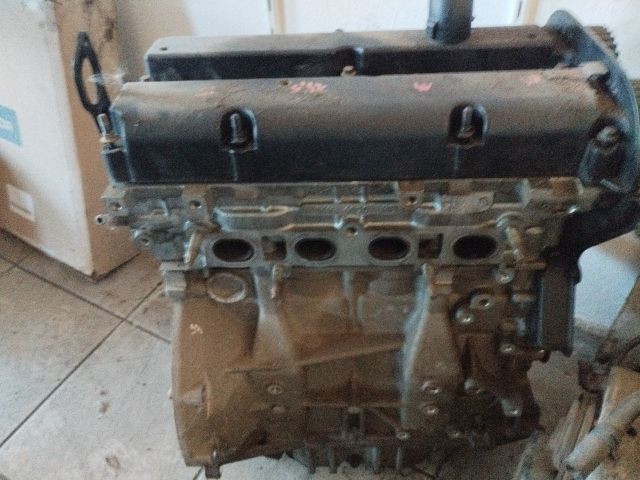 bontott FORD FUSION Főtengely Csapágysorral