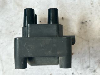 bontott FORD FUSION Gyújtáselosztó