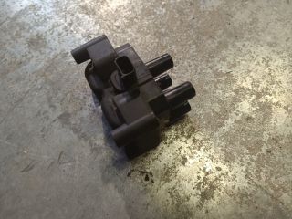 bontott FORD FUSION Gyújtáselosztó