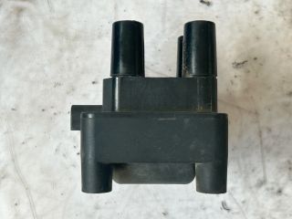 bontott FORD FUSION Gyújtáselosztó