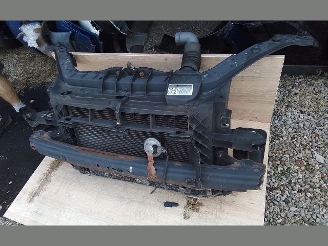 bontott FORD FUSION Komplett Homlokfal (Részeivel)