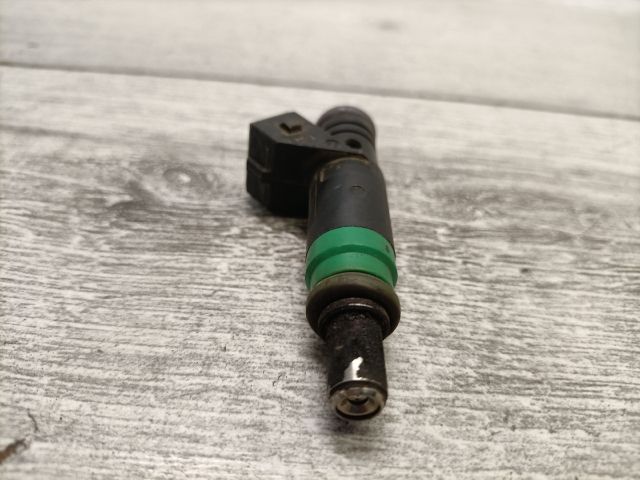 bontott FORD FUSION Porlasztó (1 db)