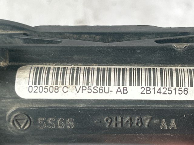 bontott FORD FUSION Porlasztó Sor / Híd