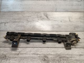 bontott FORD FUSION Porlasztó Sor / Híd