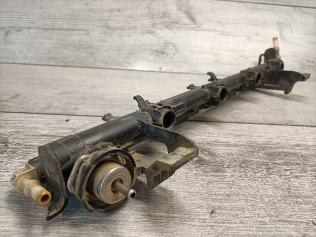 bontott FORD FUSION Porlasztó Sor / Híd