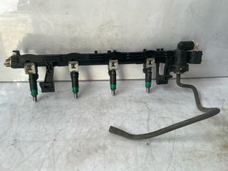 bontott FORD FUSION Porlasztó Sor / Híd