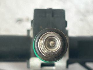 bontott FORD FUSION Porlasztó Sor / Híd