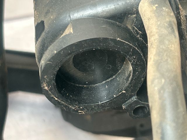 bontott FORD FUSION Szívósor