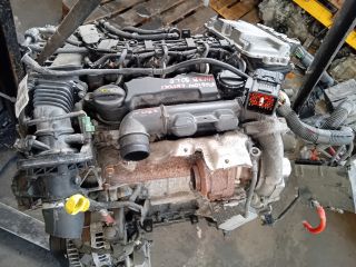 bontott FORD FUSION Komplett Motor (Segédberendezésekkel)