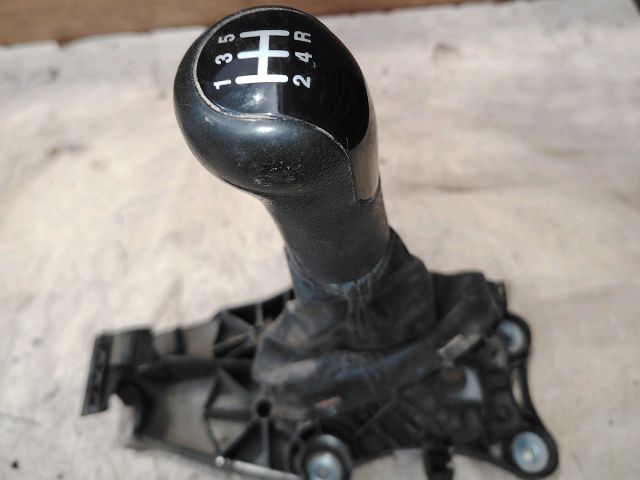 bontott FORD FUSION Váltó Kulissza