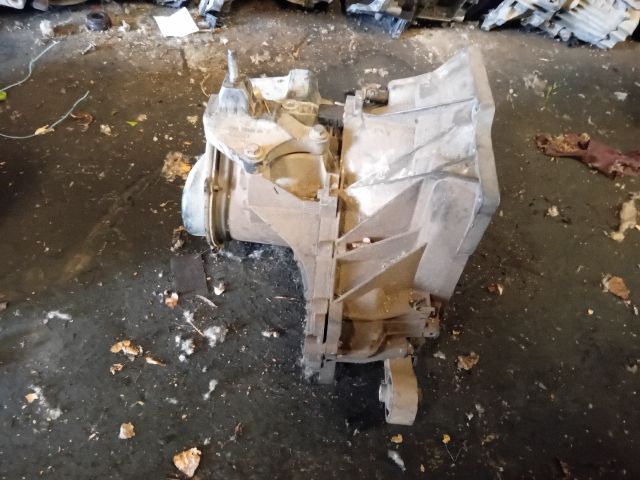 bontott FORD FUSION Váltó (Mechanikus)