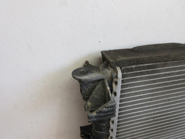 bontott FORD FUSION Vízhűtő Radiátor (Klímás)