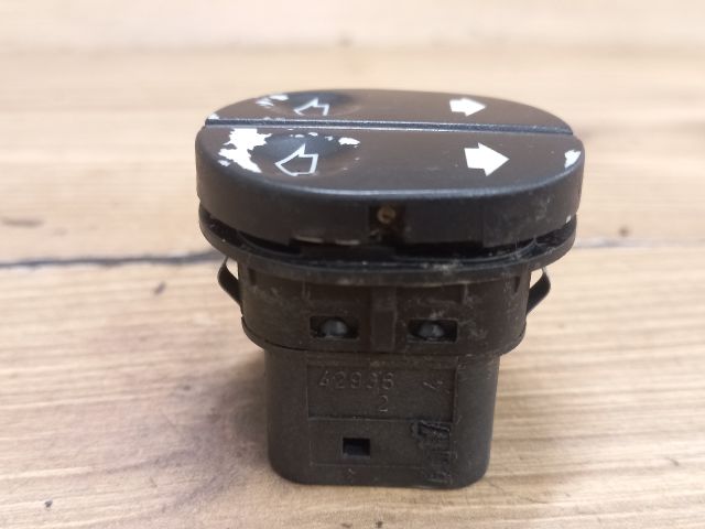 bontott FORD FUSION Ablakemelő Kapcsoló Négyes / Kettes