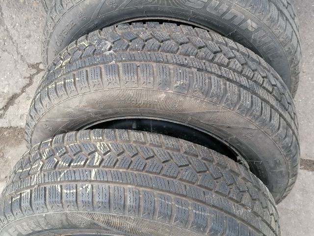 bontott FORD FUSION Acélfelni Szett Gumival