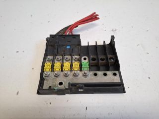 bontott FORD FUSION Akkumulátor Vezérlő Panel