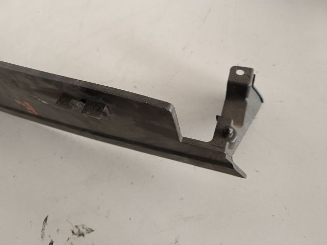 bontott FORD FUSION Alsó Hűtő Légterelő